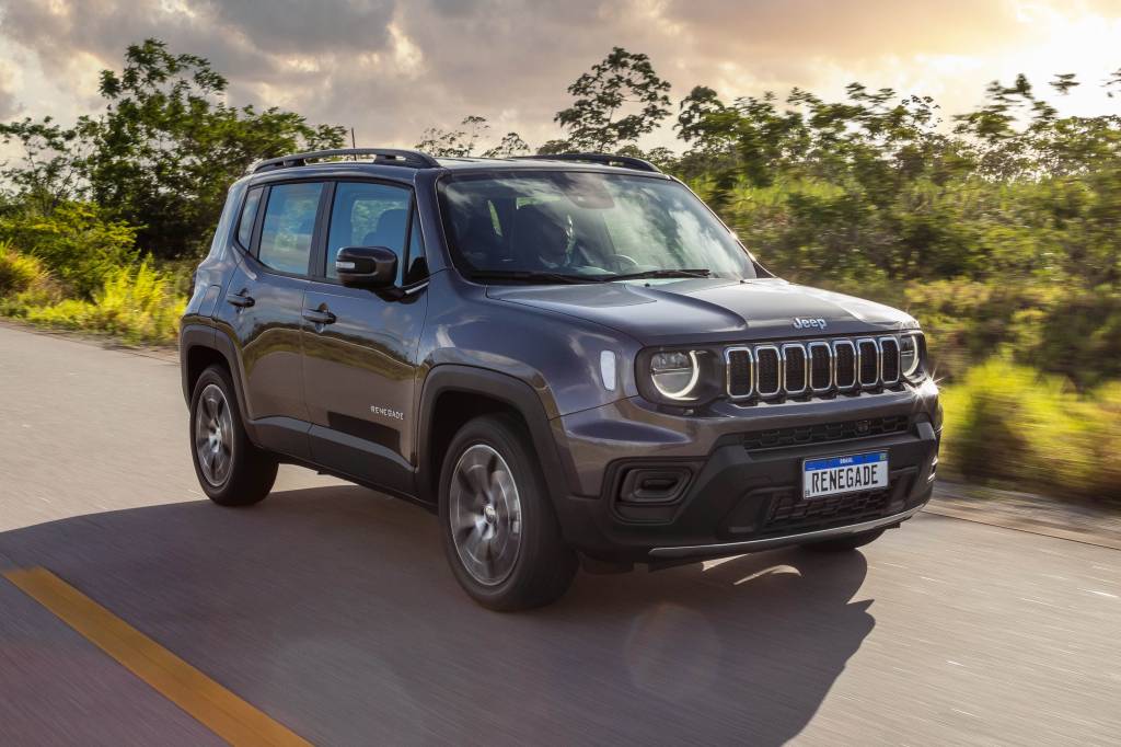 02_Renegade_Longitude_My26 Jeep Renegade Longitude 2026