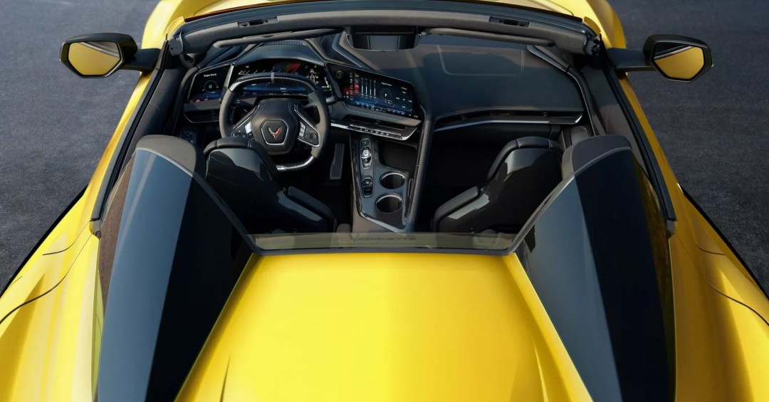 Chevrolet Corvette C8 troca destaque da geração por três telas