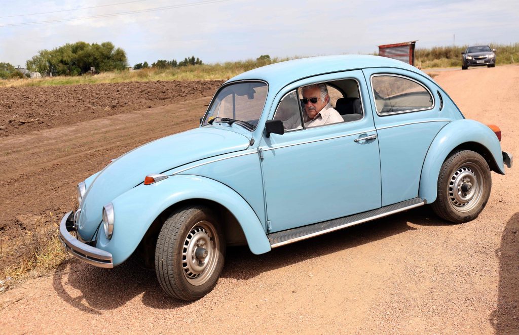 fusca-do-mujica-azul-1024x662