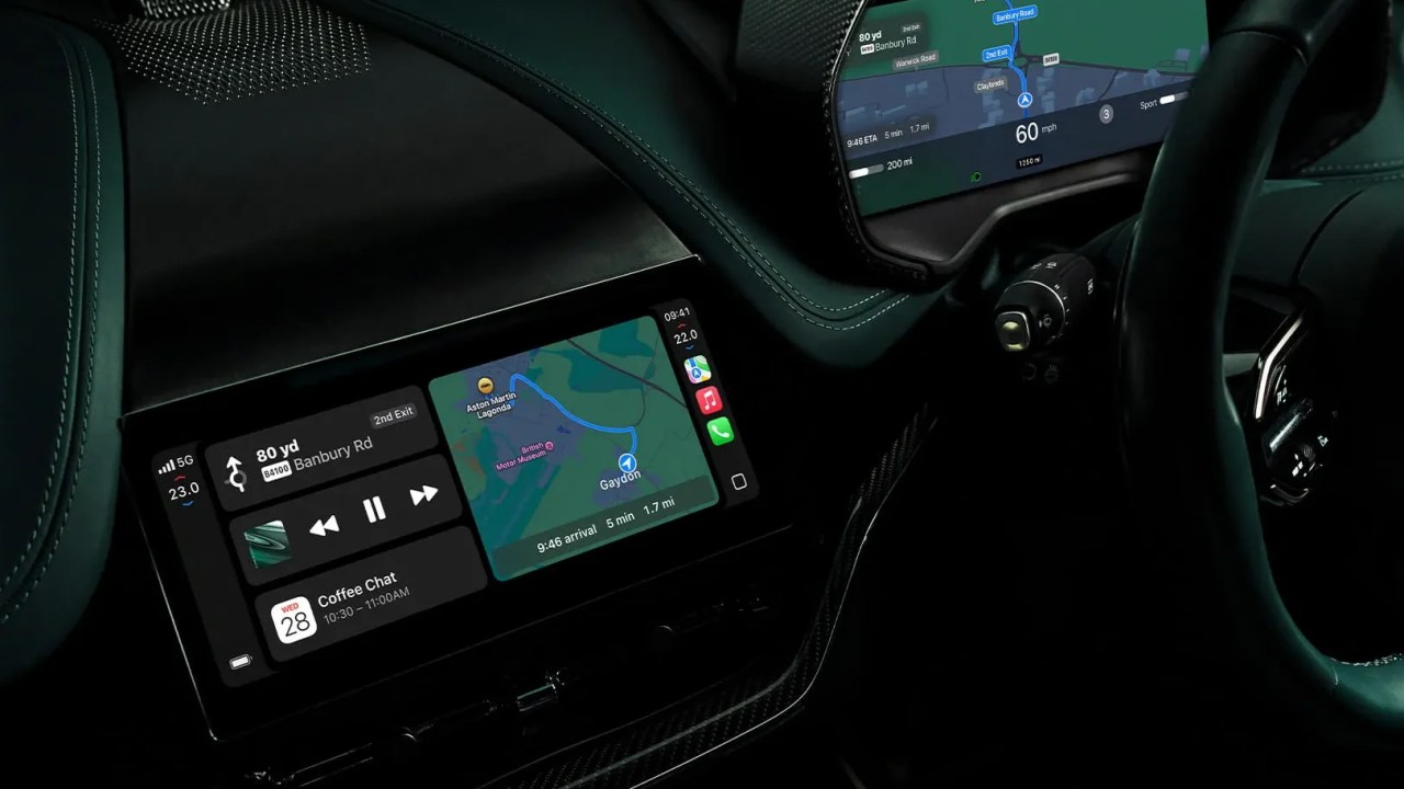 Apple CarPlay Ultra