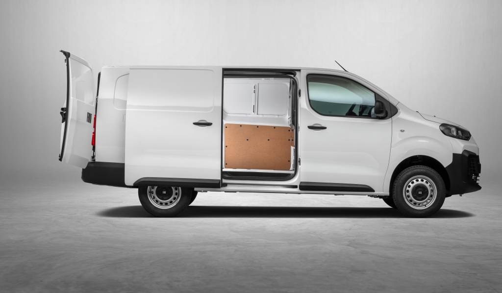Fiat_Scudo_Cargo_My25_025 Reprodução Fiat