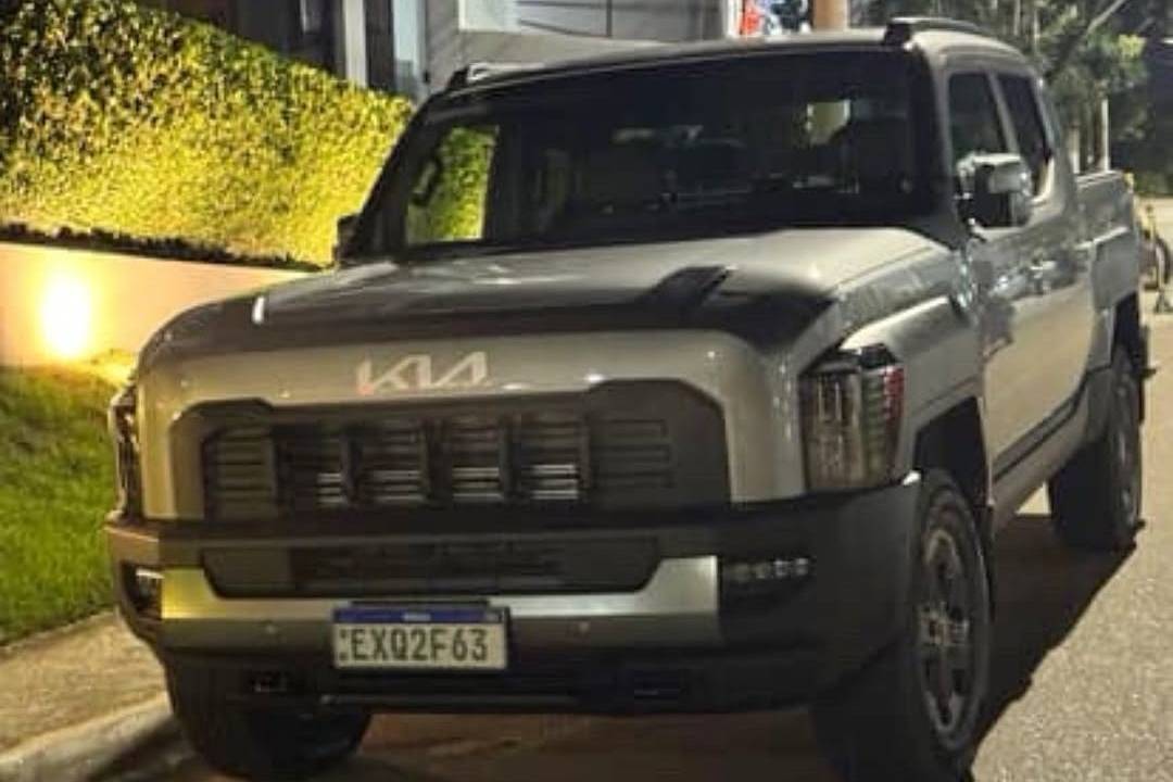 Kia Tasman aparece em testes no Brasil