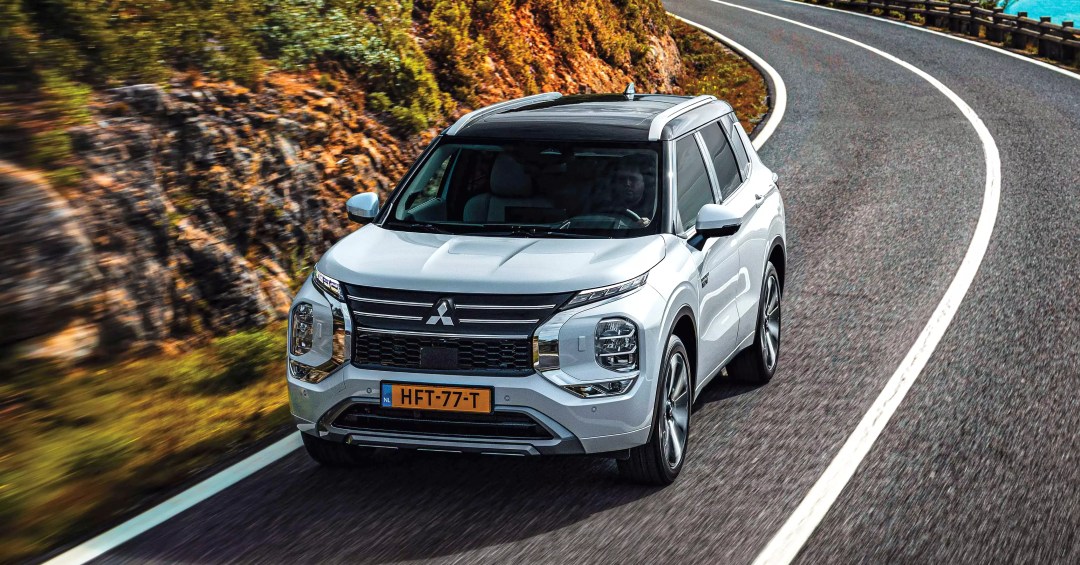 Como anda o novo Mitsubishi Outlander, agora um 4×4 híbrido plug-in