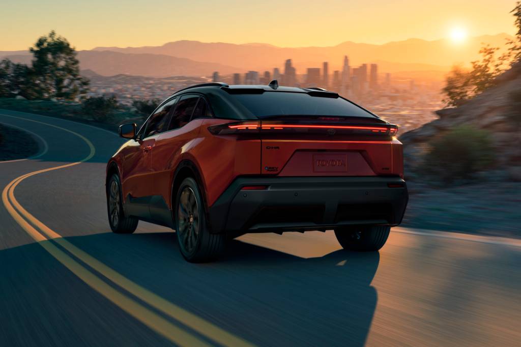 toyota-c-hr-eletrico-2 Toyota C-HR+ elétrico