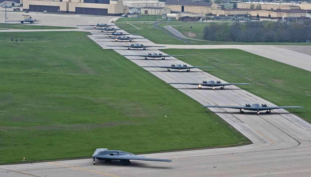 11-b-2 Northrop Grumman B-2 Spirit