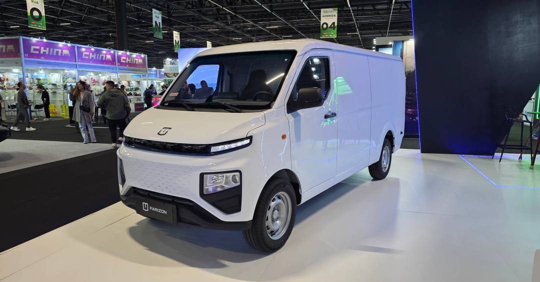 Marca da Geely, Farizon chega ao Brasil com vans e caminhão elétrico
