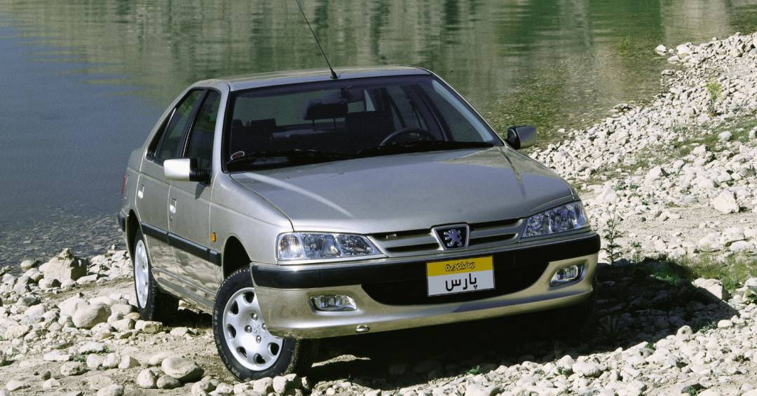 Irã ainda fabrica Peugeot 405, Mercedes Muriçoca e picape Nissan de 55 anos