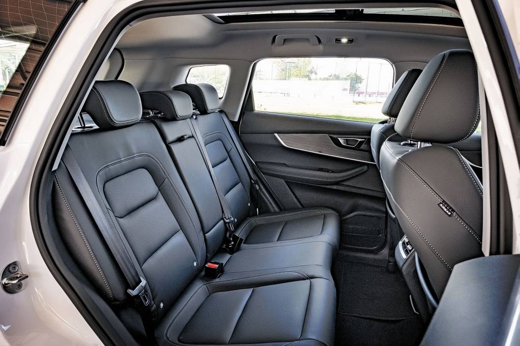caoa chery tiggo 7 pro phev caoa chery tiggo 7 pro phev
