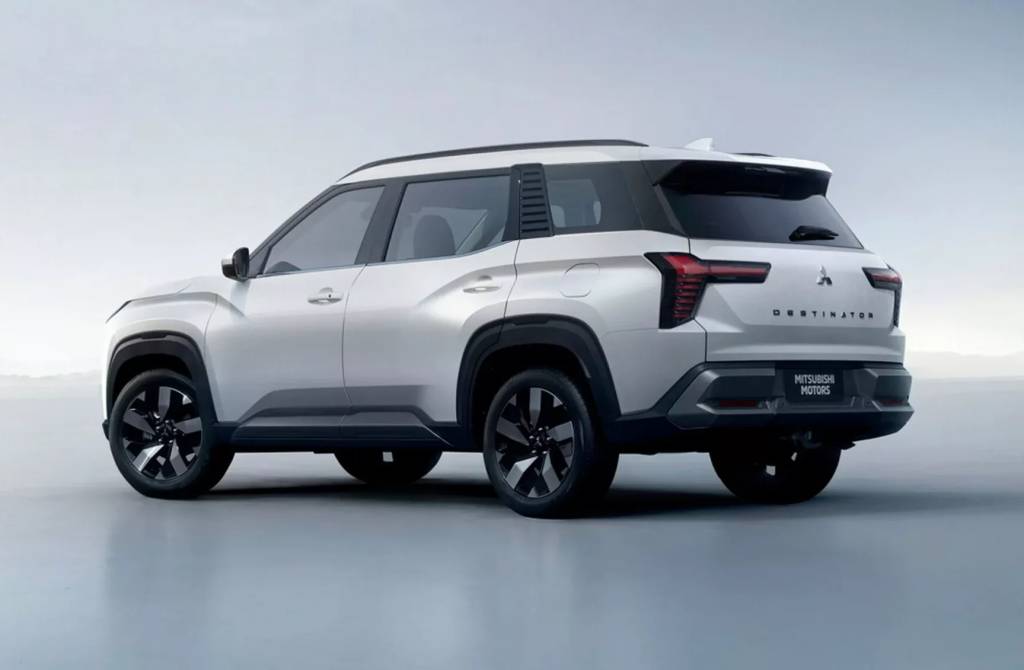 Mitsubishi Destinator
