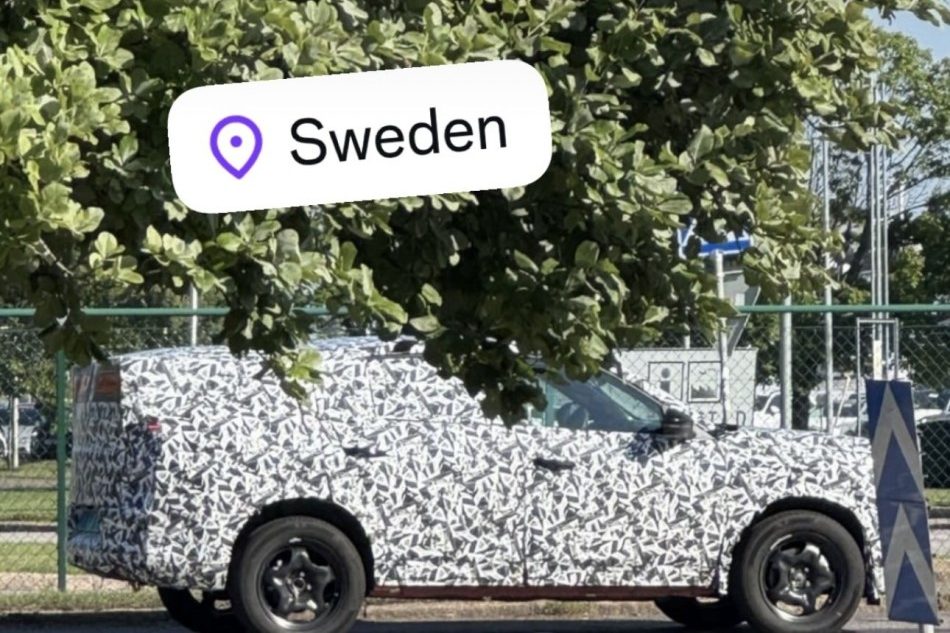 Flagra: novo Fiat Fastback é visto pela primeira vez e chega em 2025