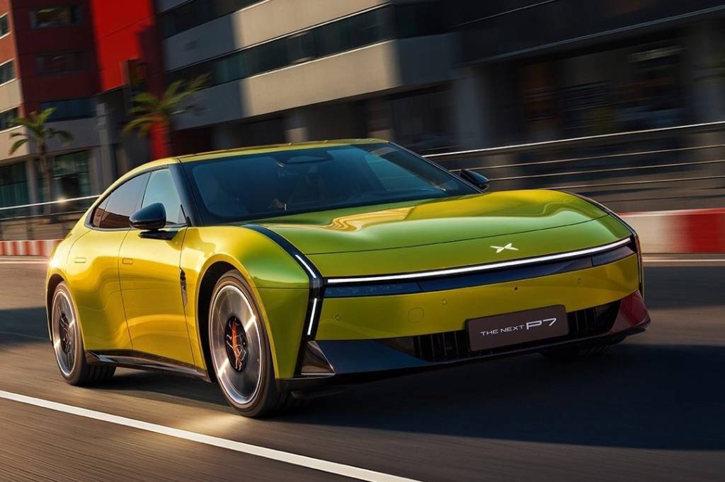 Novo Xpeng P7 pode atirar “bombas de emoji” nos maus motoristas