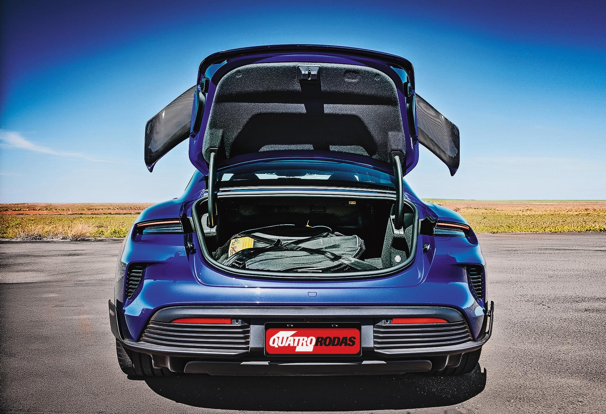 POrsche Taycan turbo gt