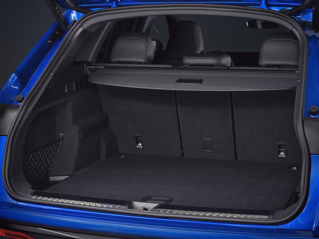 Audi SQ5 SUV traseira