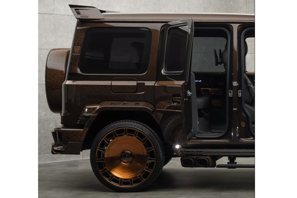 Mansory P820 Linea D'Arabo (Mercedes Classe G)