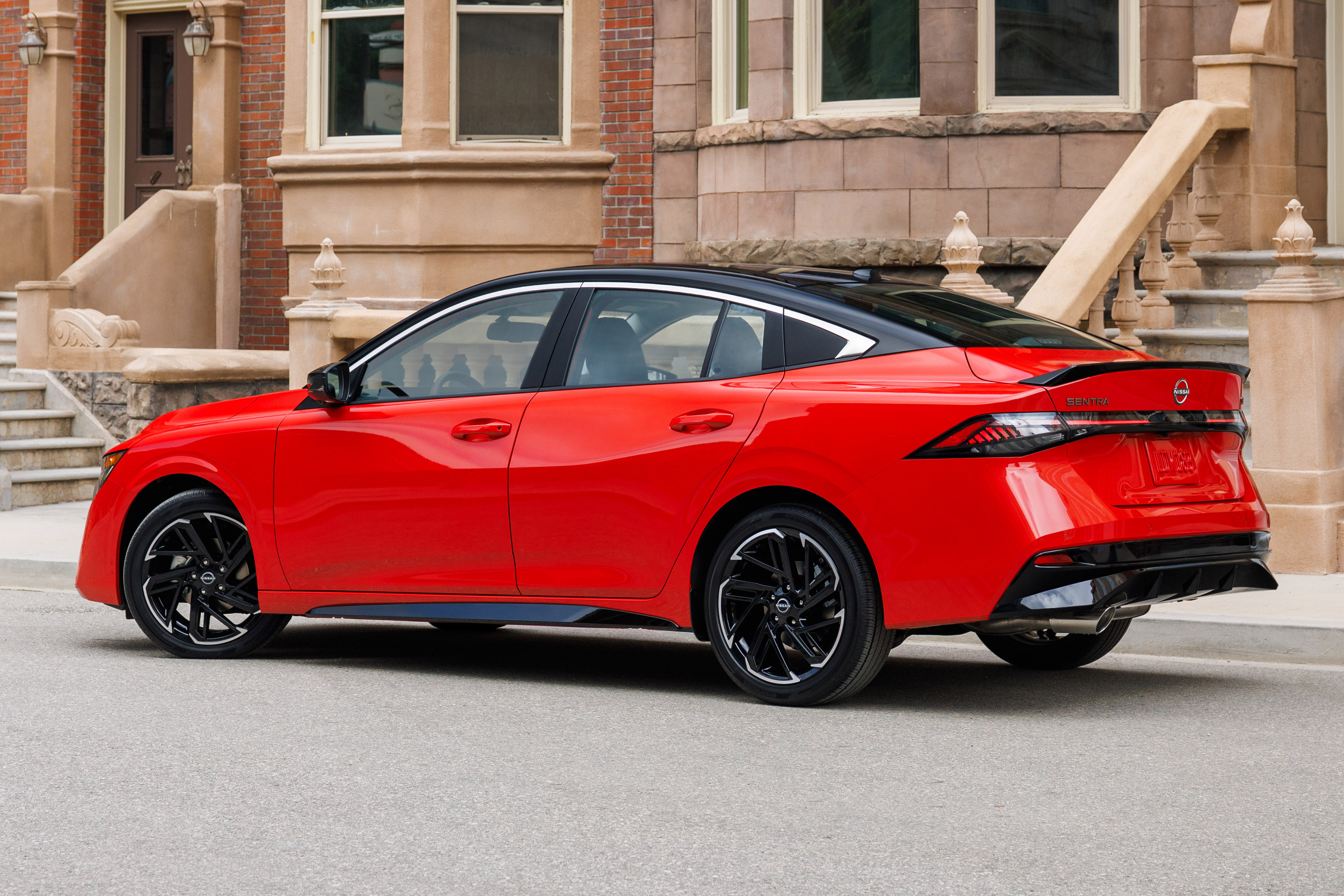 Nissan Sentra 2026 dianteira