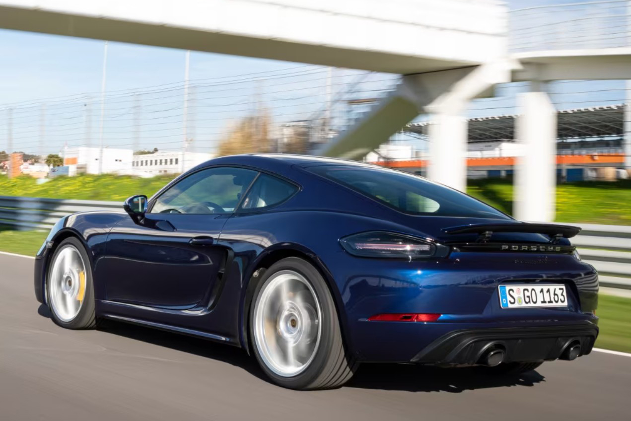Porsche 718 Cayman