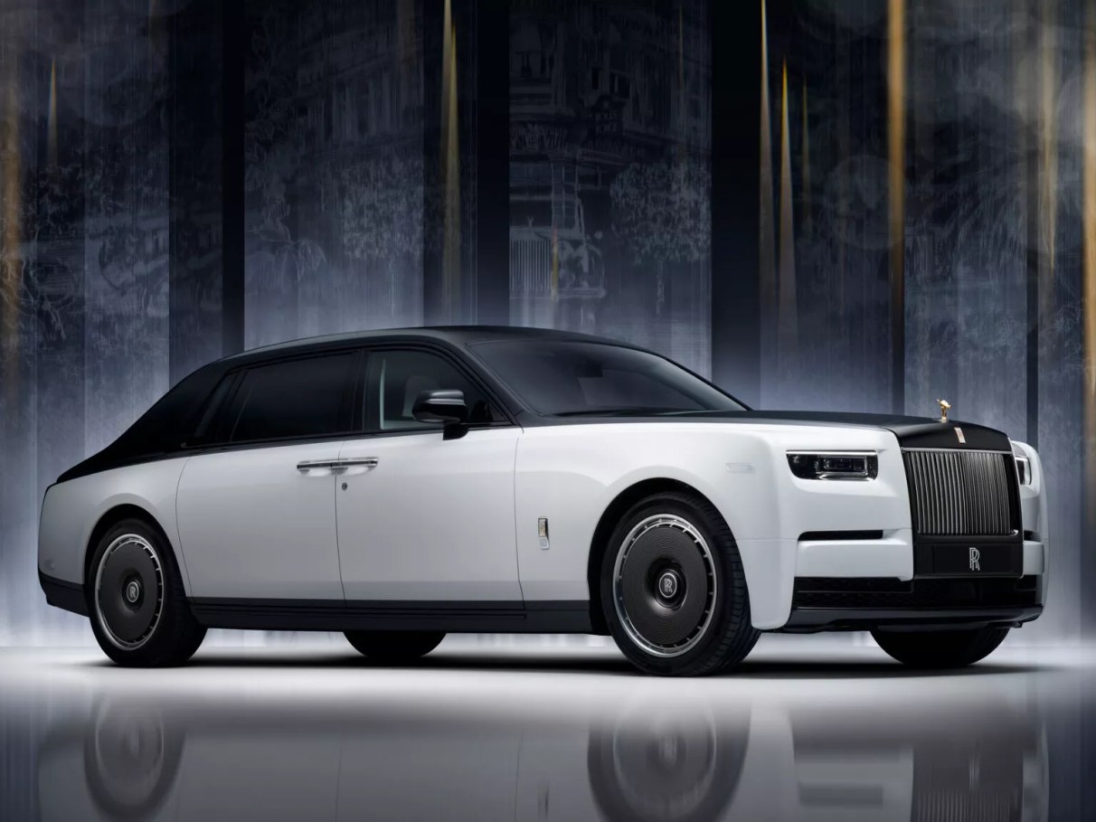 Rolls-Royce Phantom completa 100 anos com série especial de R$ 16 Rolls-Royce Phantom completa 100 anos com série especial de R$ 16