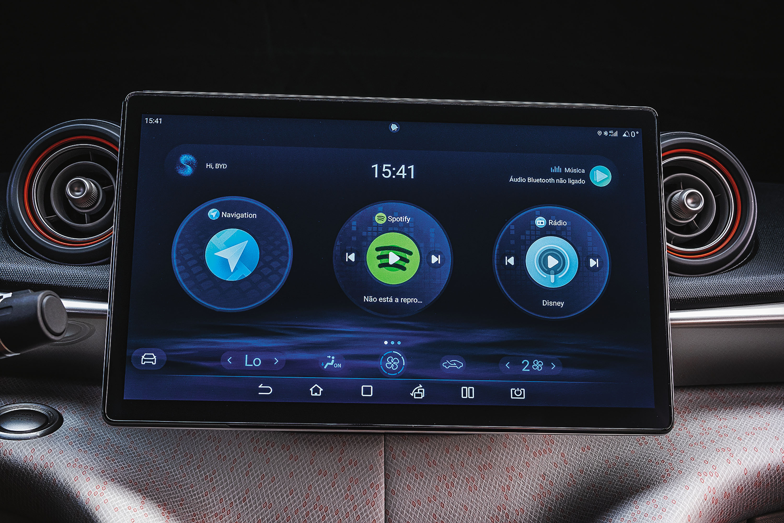 teste comparativo | GEELY EX2 x BYD DOLPHIN