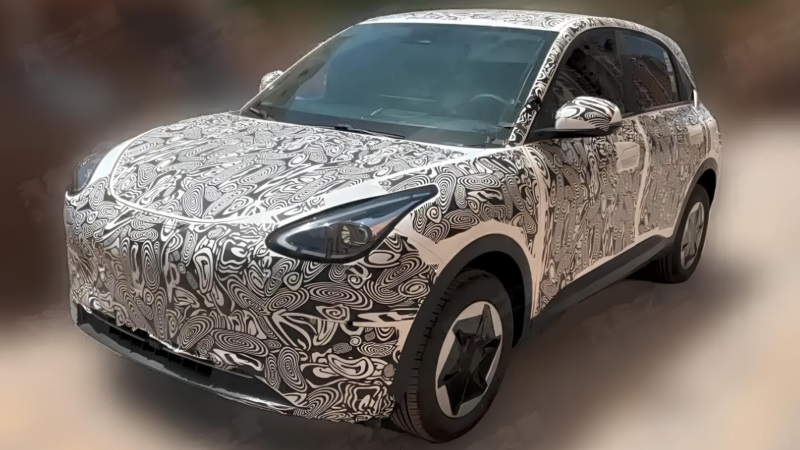 Geely EX2 acabou de chegar ao Brasil e vai já vai mudar na China