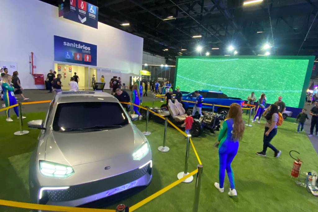 Como a Lecar perdeu a oportunidade de não virar piada no Salão do Automóvel