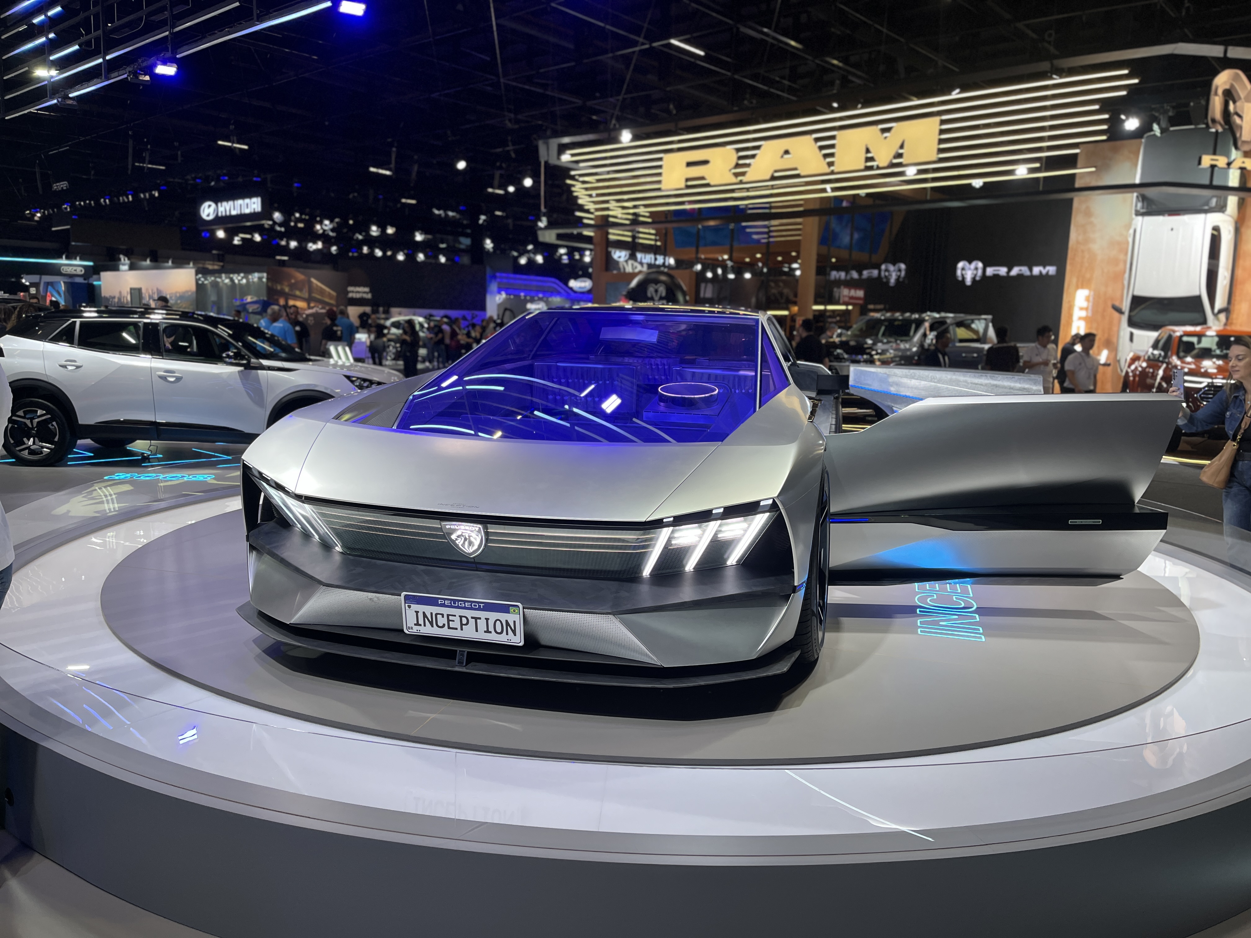 Peugeot Inception