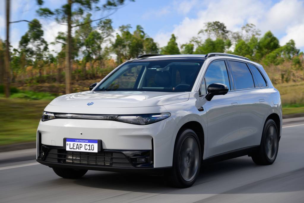 Leapmotor estreia no Brasil com SUVs elétricos e híbridos mais baratos que BYD; veja preços