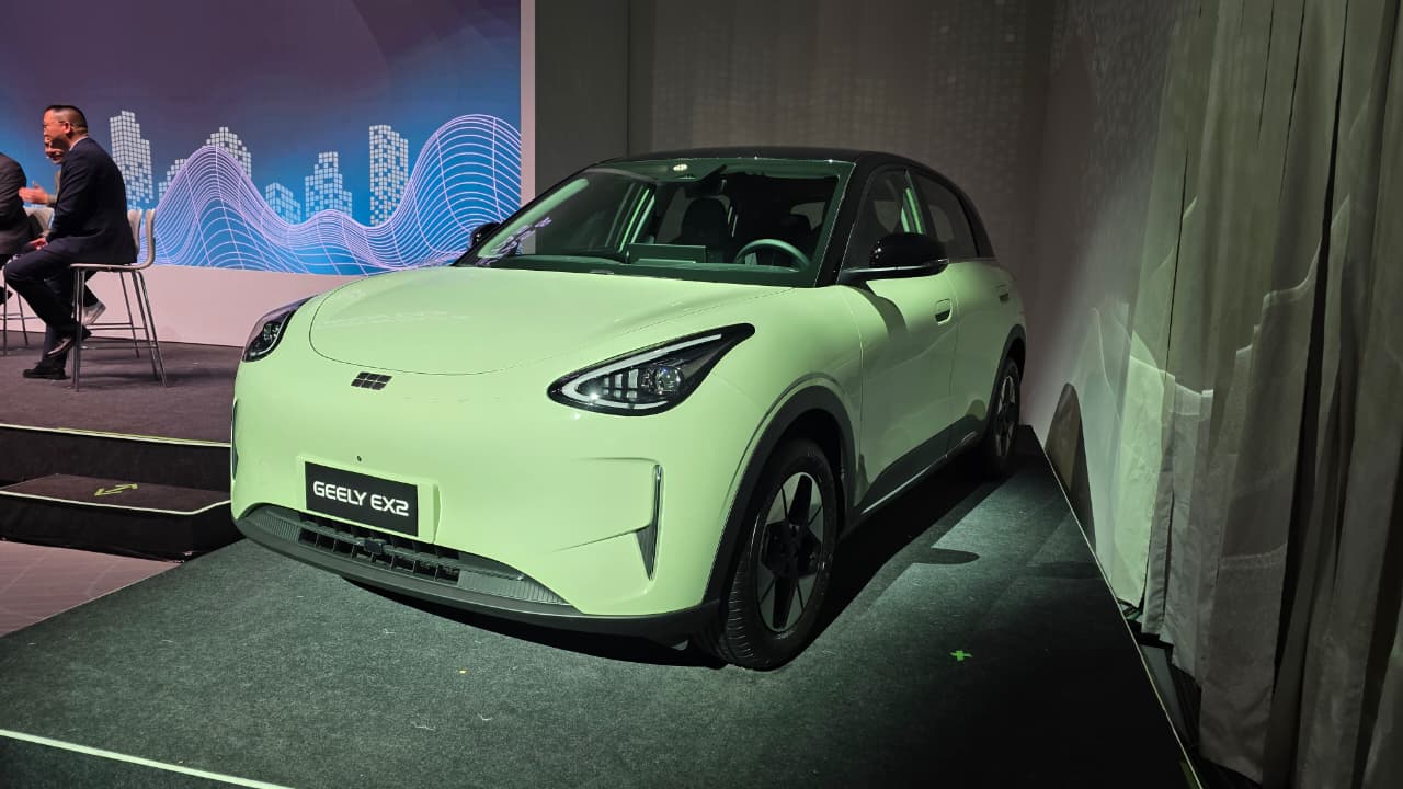 Geely EX2