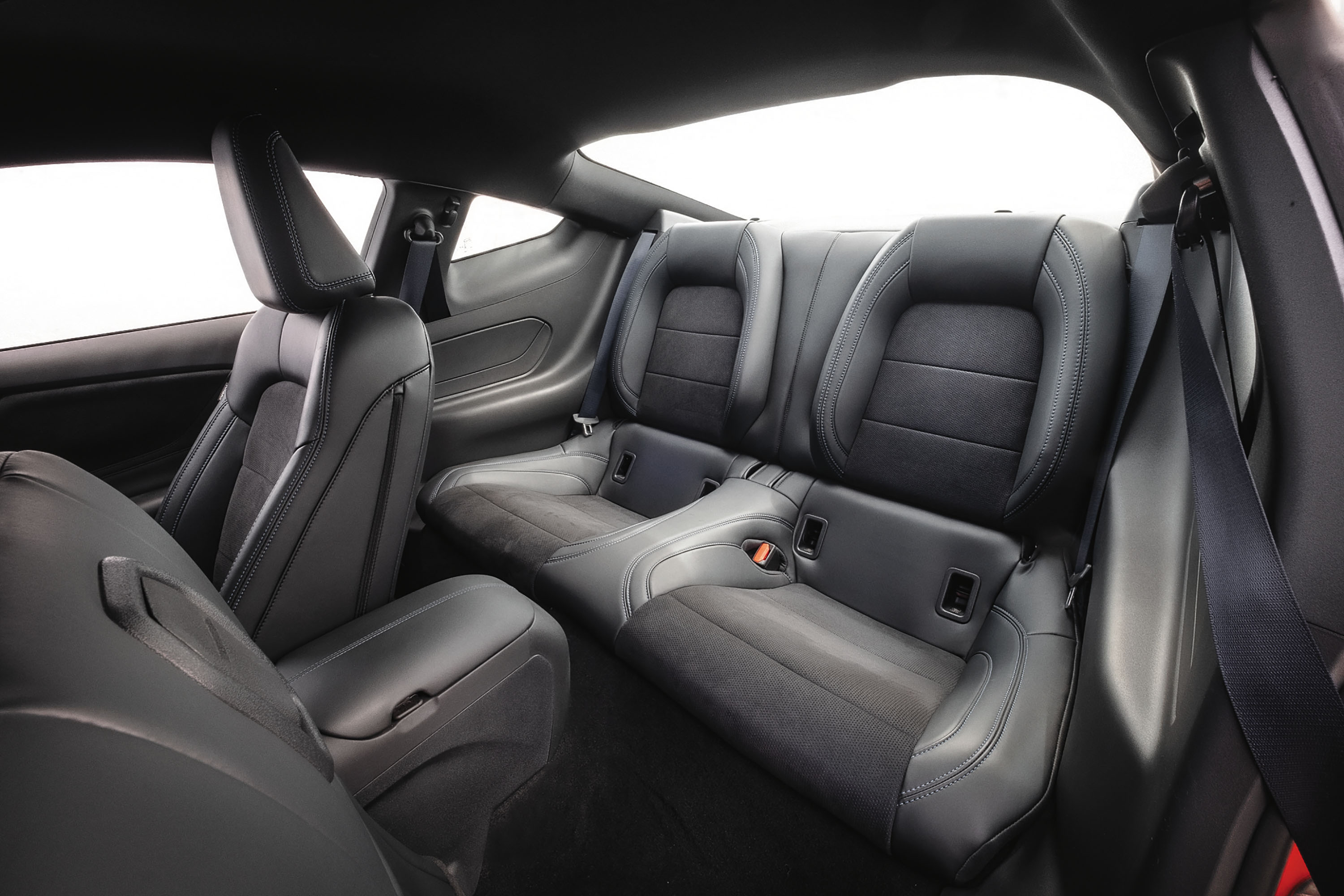 ford mustang dark horse