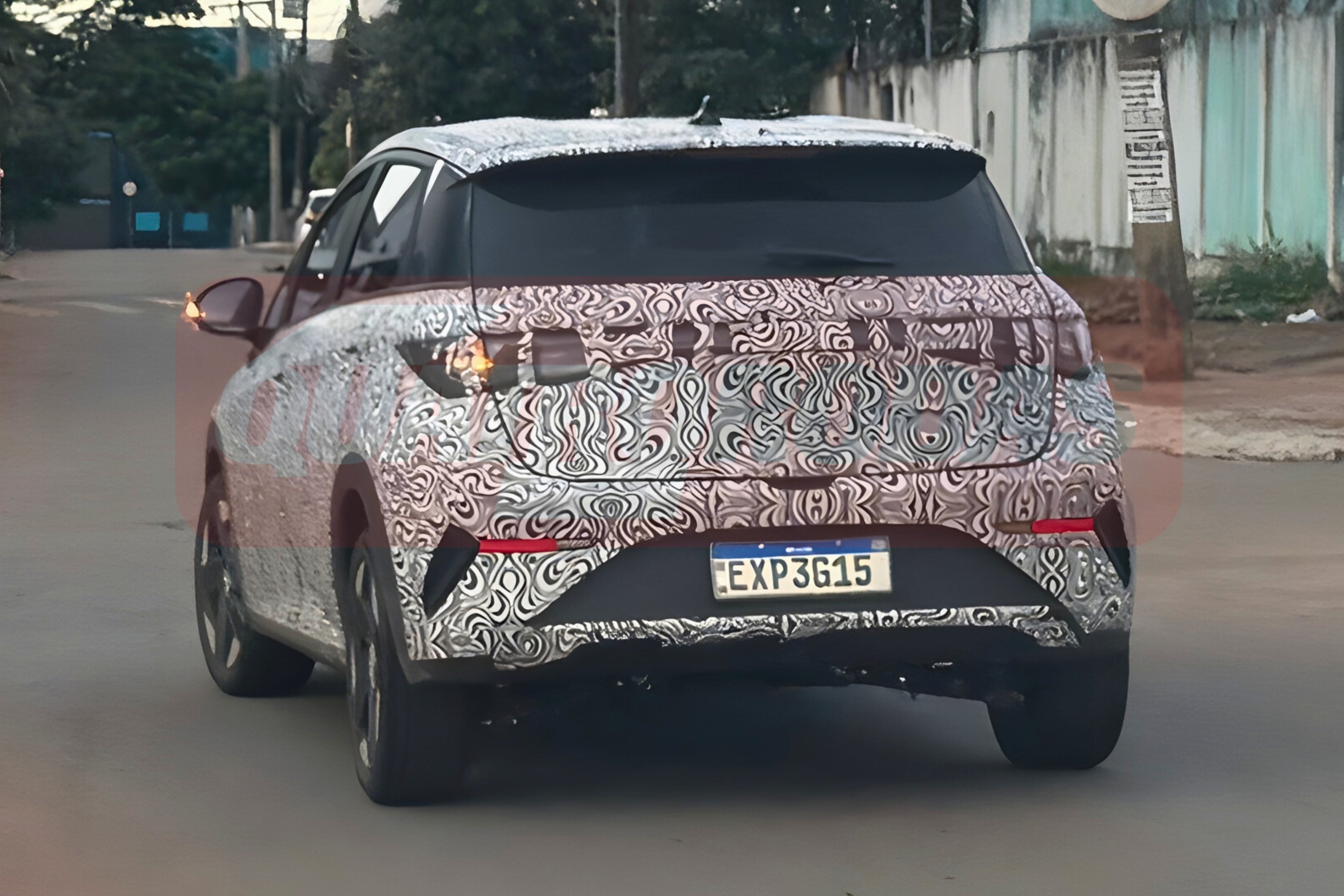 BYD Dolphin 2027 em testes no Brasil