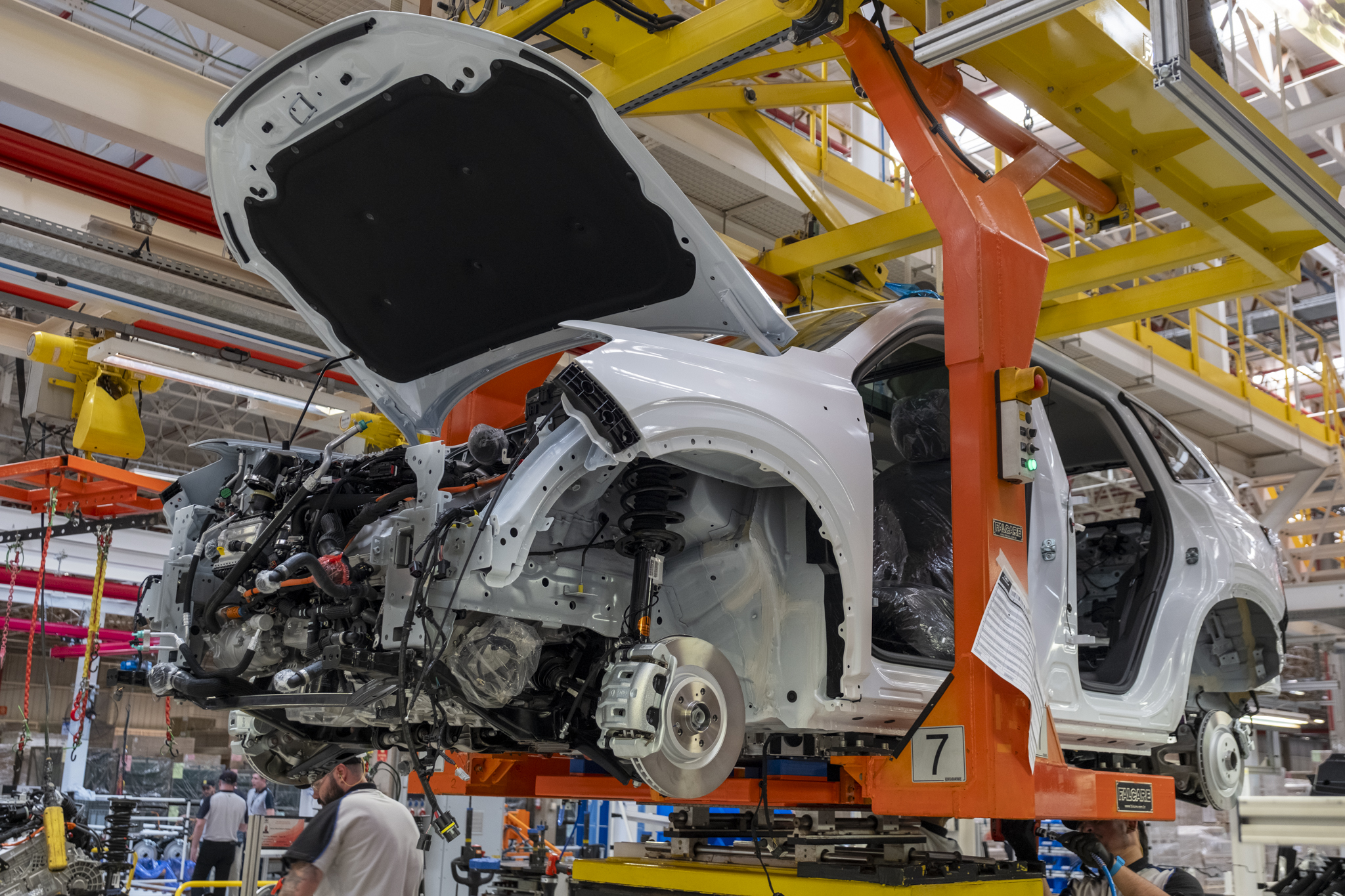 Chinesas querem triplicar produção de automóveis fora da China até 2030