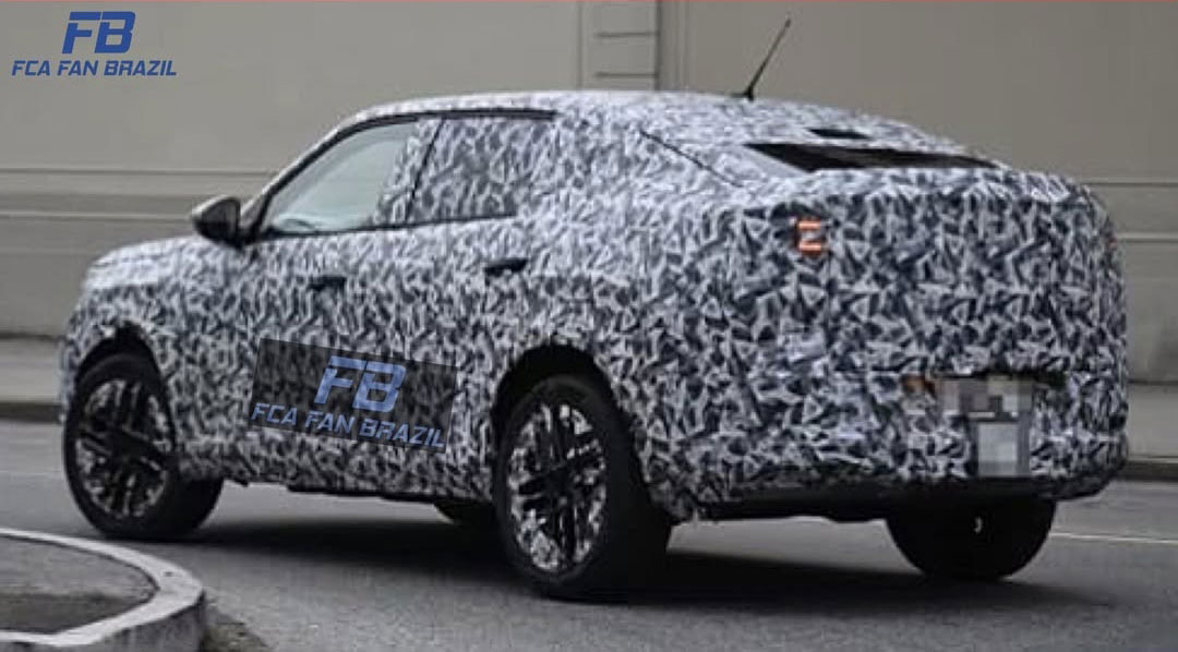 Fiat Fastback 2027 em testes