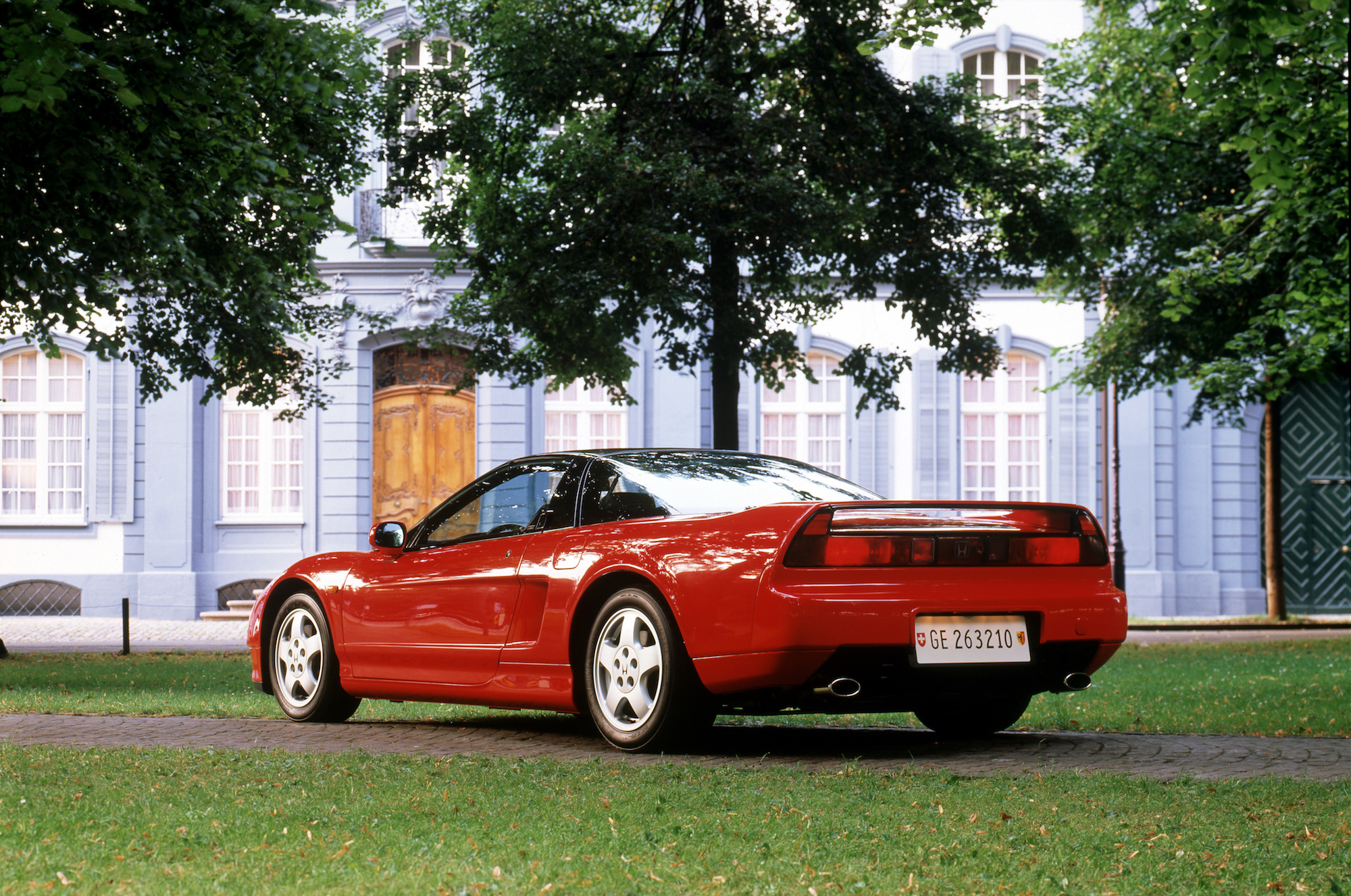 Honda voltará a fabricar peças originais para carros clássicos e terá restauração de fábrica