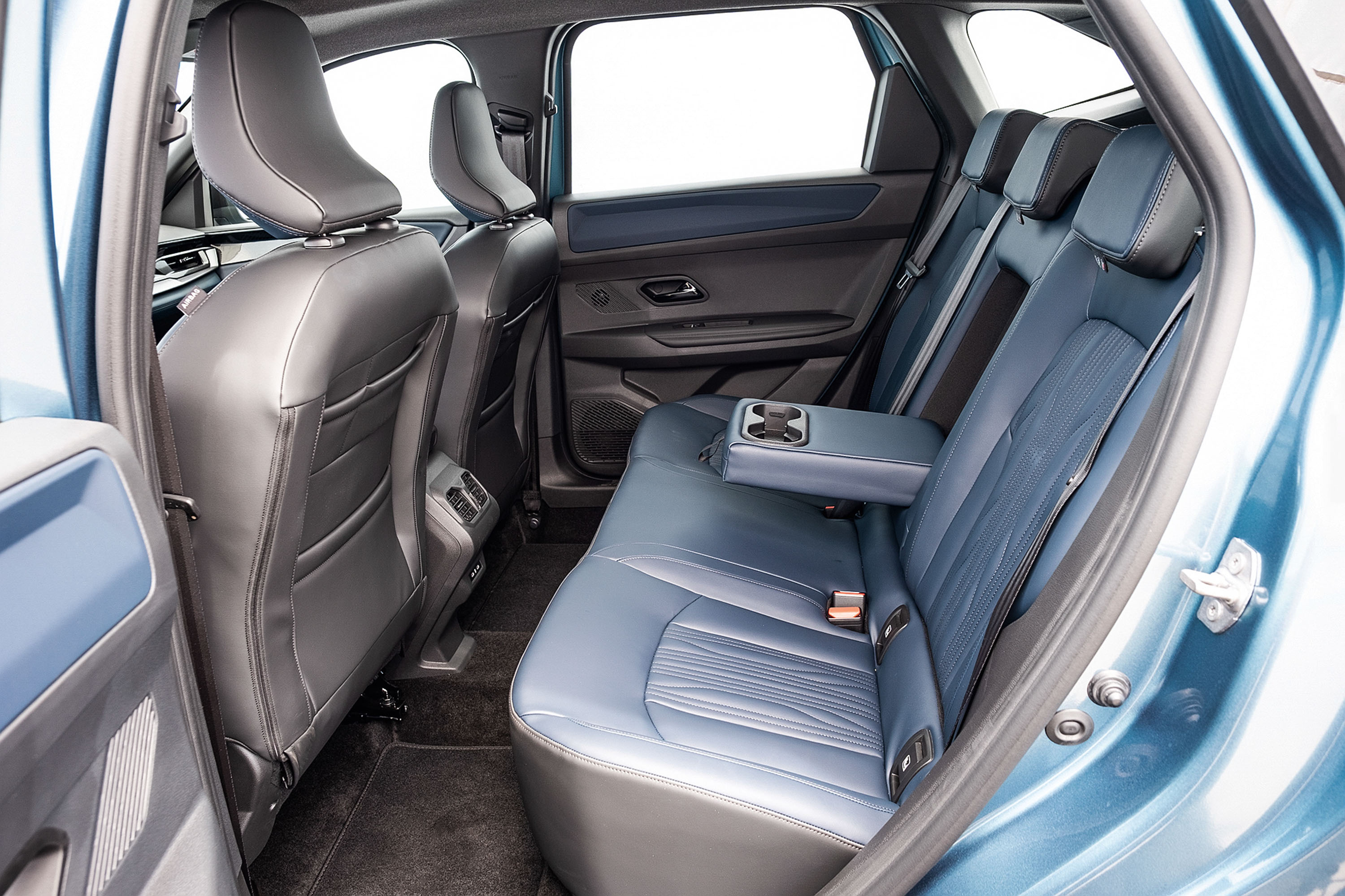 COMPARATIVO | SUVs MÉDIOS