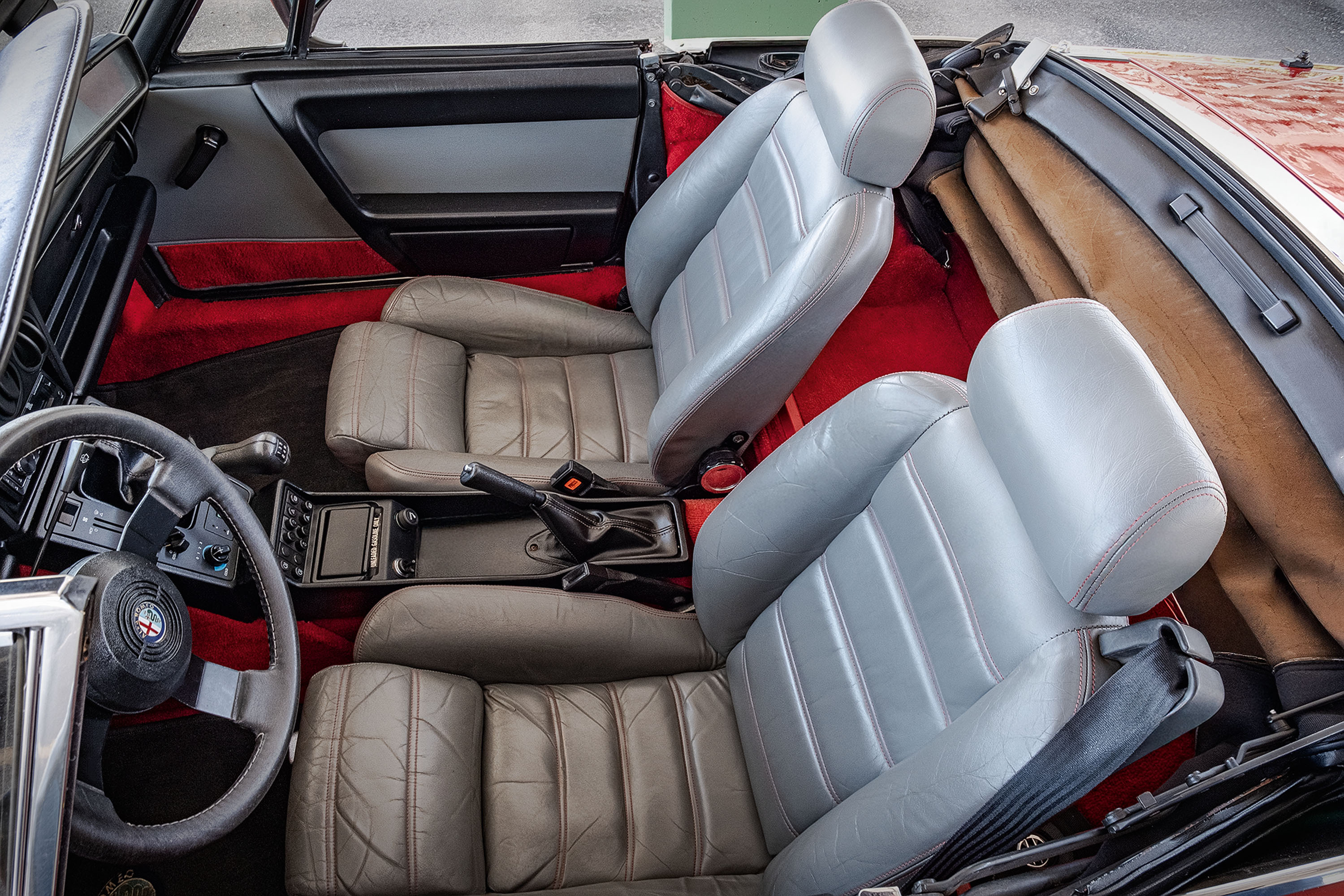 ALFA ROMEO SPIDER 3ª SÉRIE (AERODINaMICA)