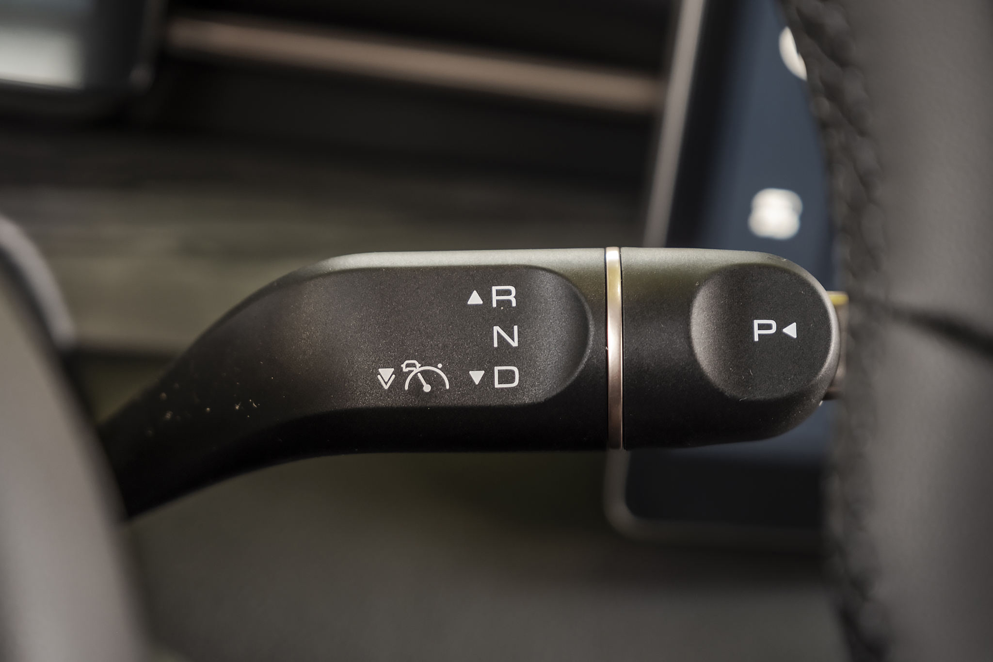 Chevrolet Captiva EV em movimento