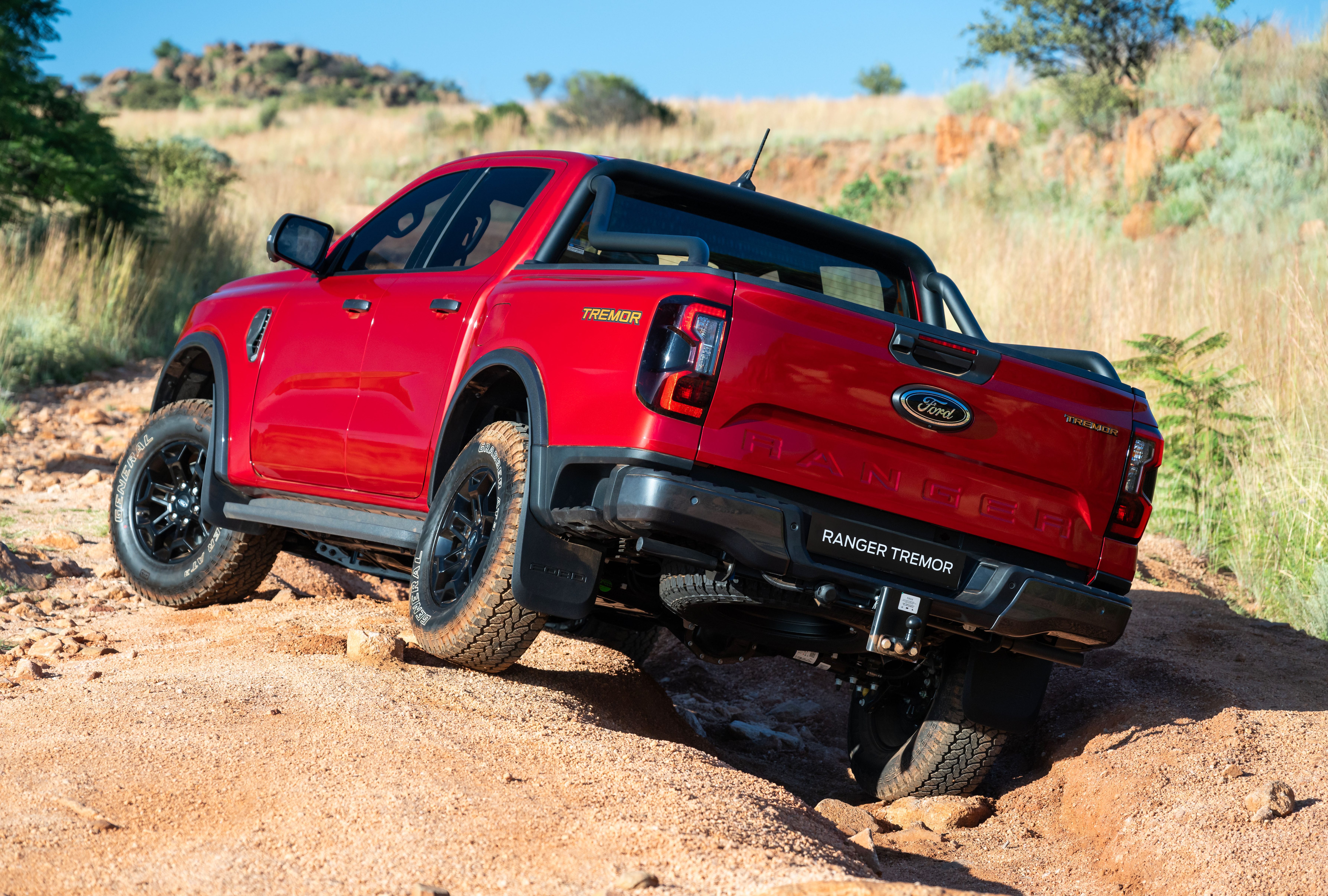 Nova Ford Ranger Tremor estreia no Brasil até 2027 com motor flex