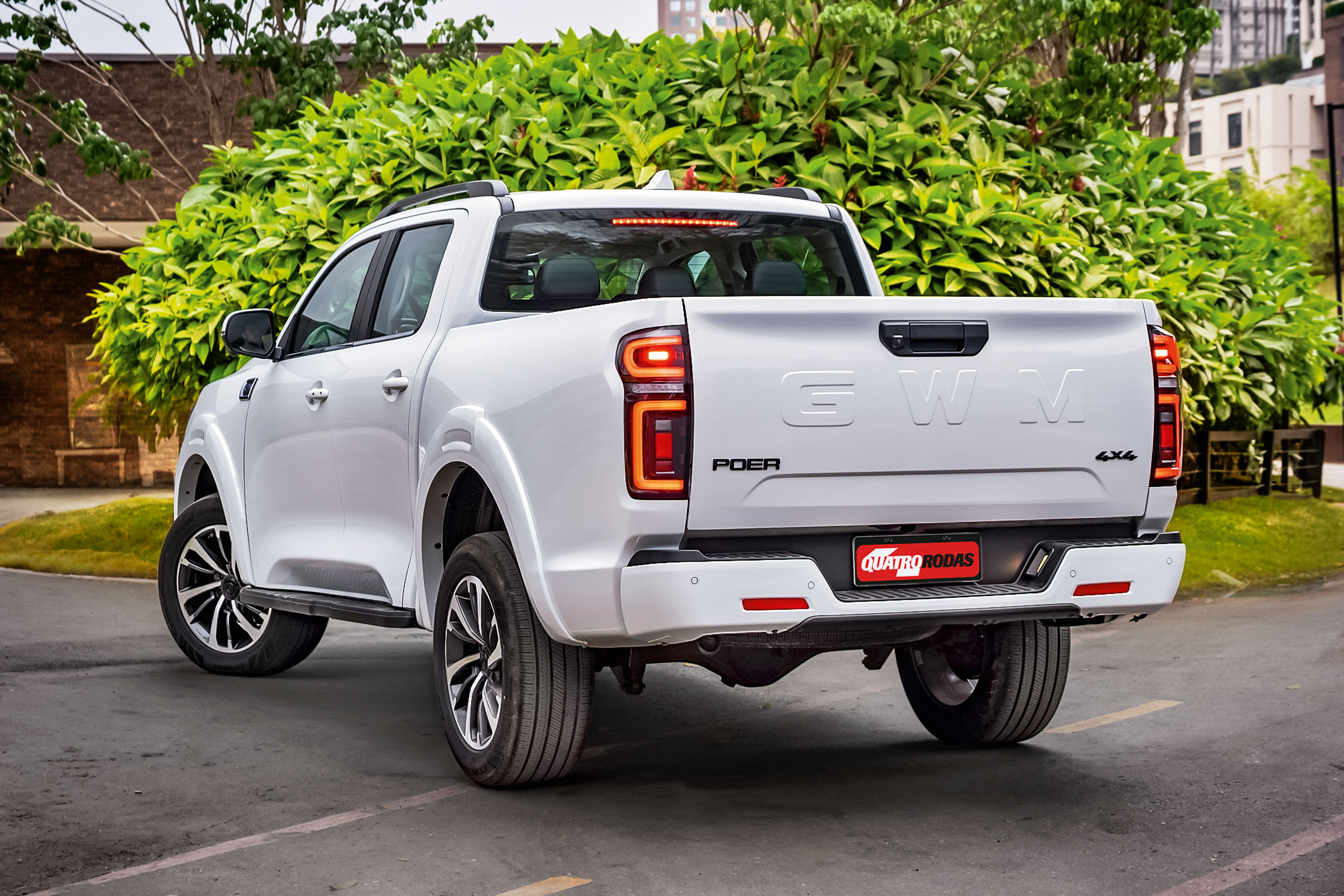 GWM poer P30 x FIAT titano