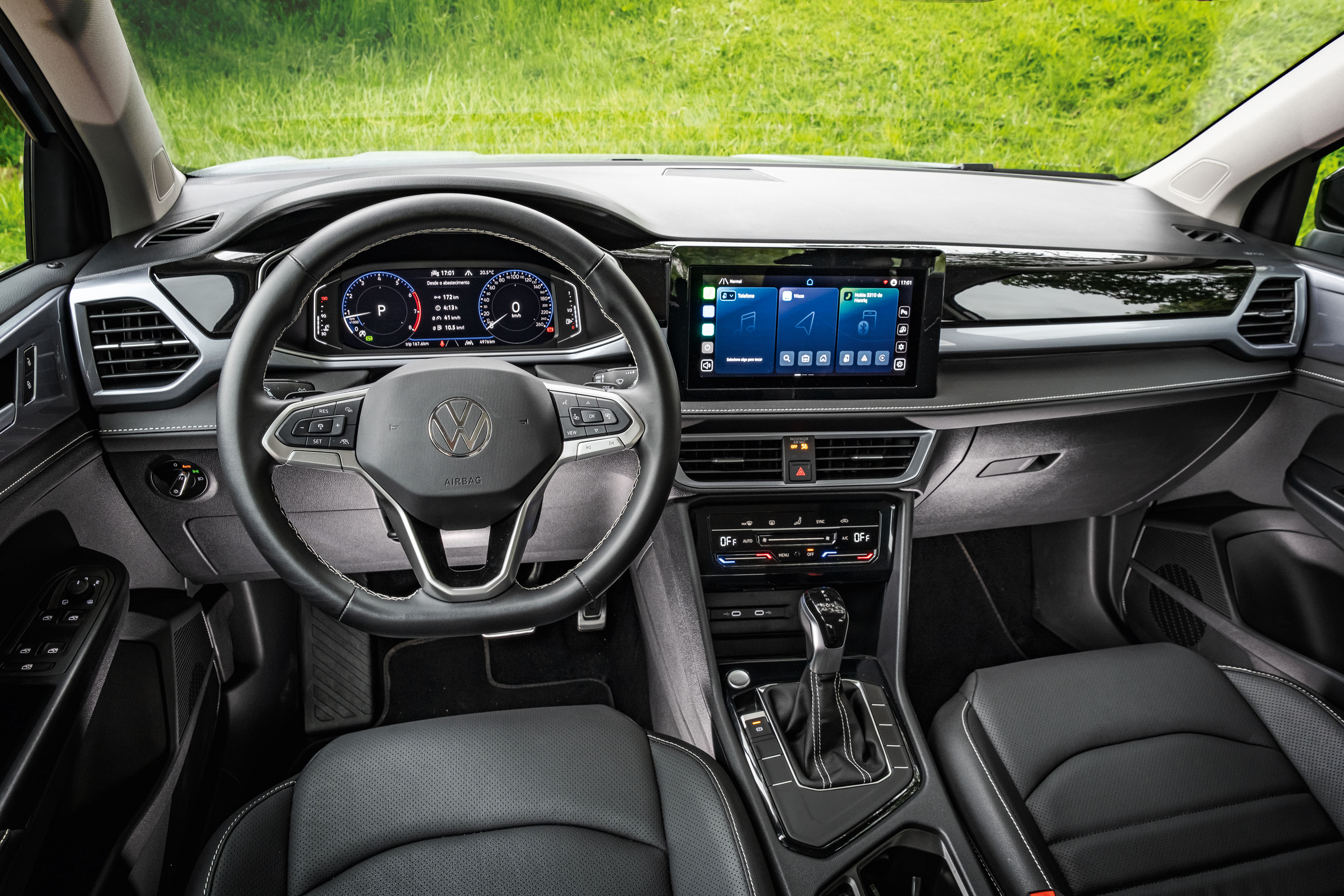 Teste: novo VW Taos custa o mesmo que T-Cross 1.4 TSI e SUVs híbridos; faz sentido?