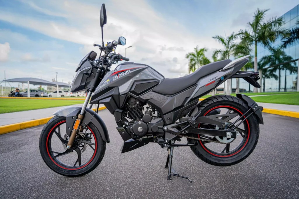 Shineray é investigada por suspeita de irregularidades nas motos produzidas no Brasil