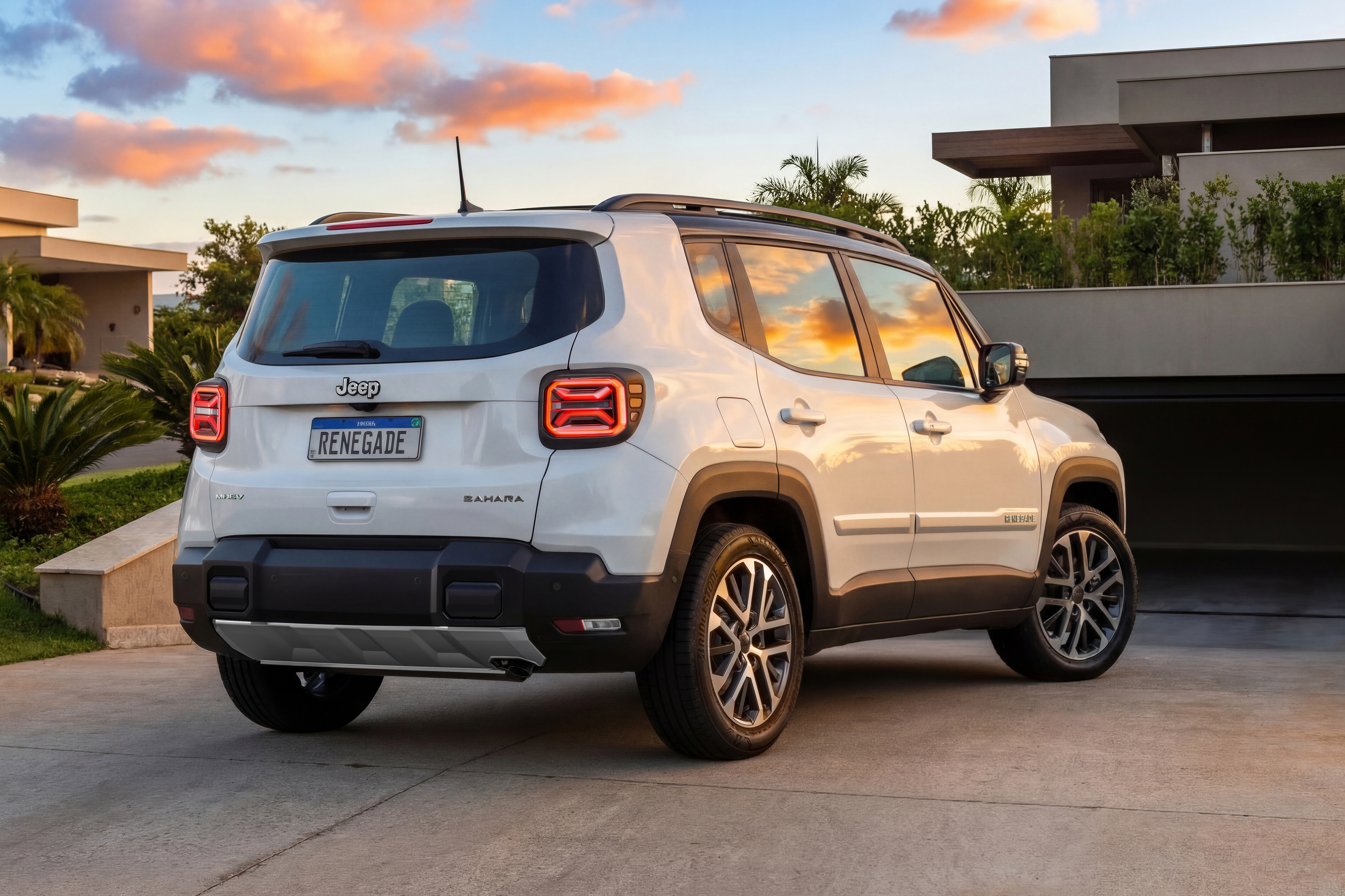 Jeep_Renegade_Sahara 2027