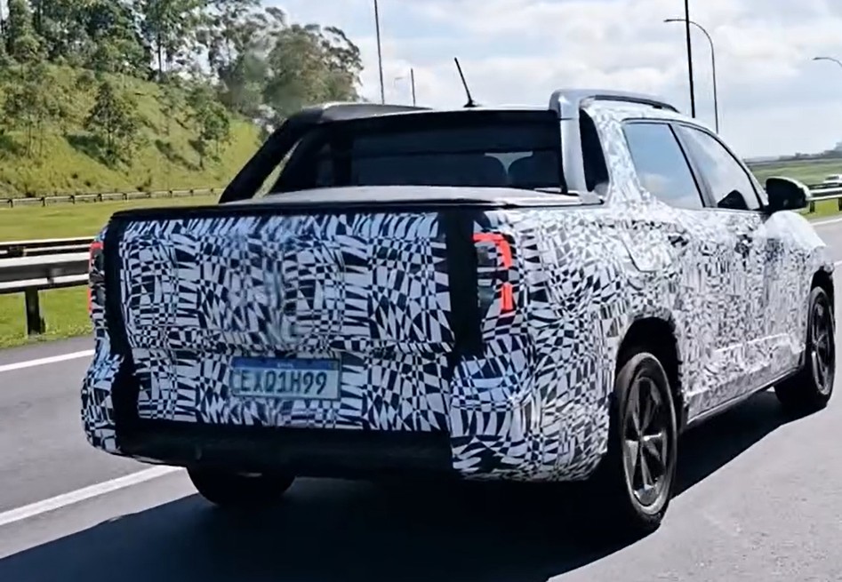 Volkswagen Tukan aparece com carroceria final pela primeira vez