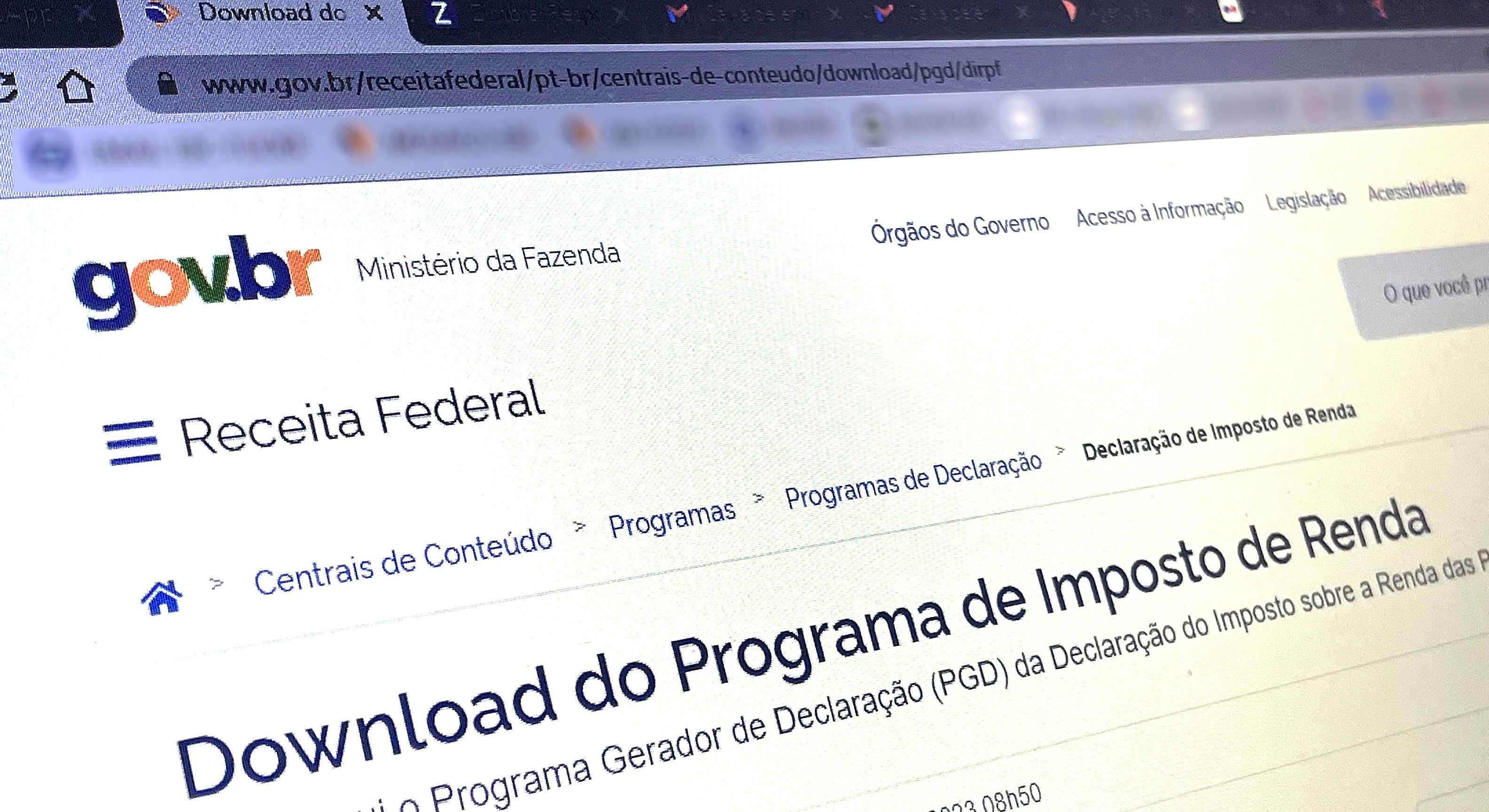 A Receita Federal liberou o download do programa para a declaração do imposto de renda pessoa física