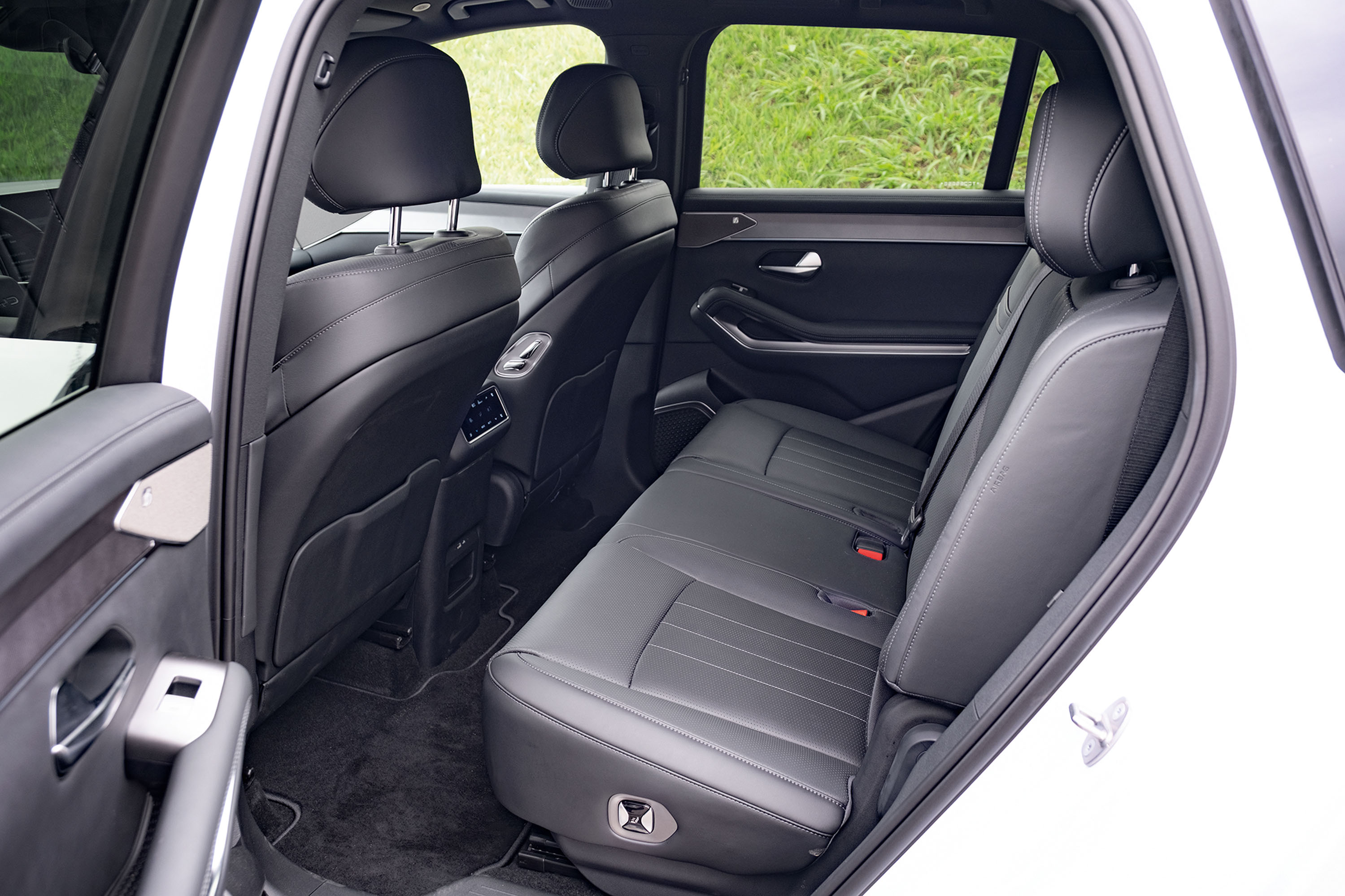 comparativo | byd atto 8 x gwm wey 07