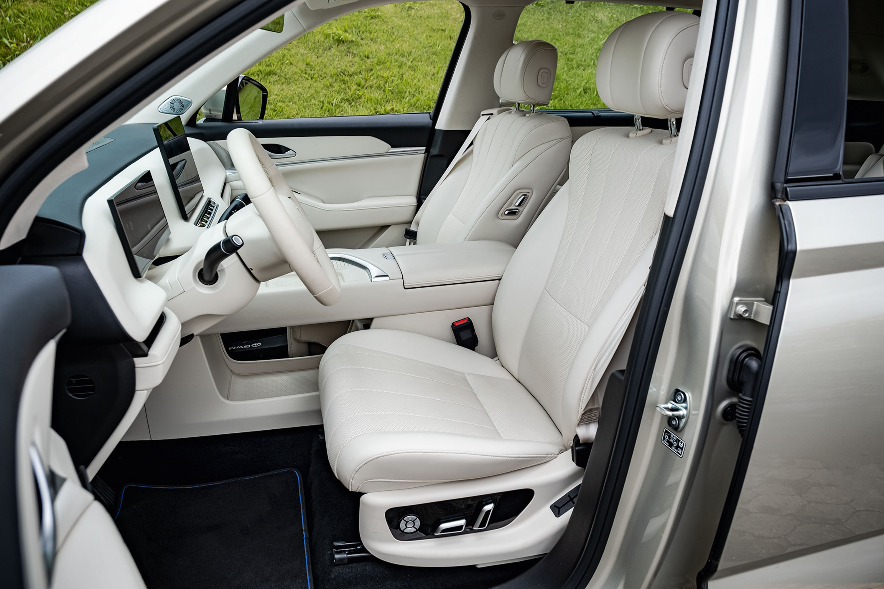 comparativo | byd atto 8 x gwm wey 07