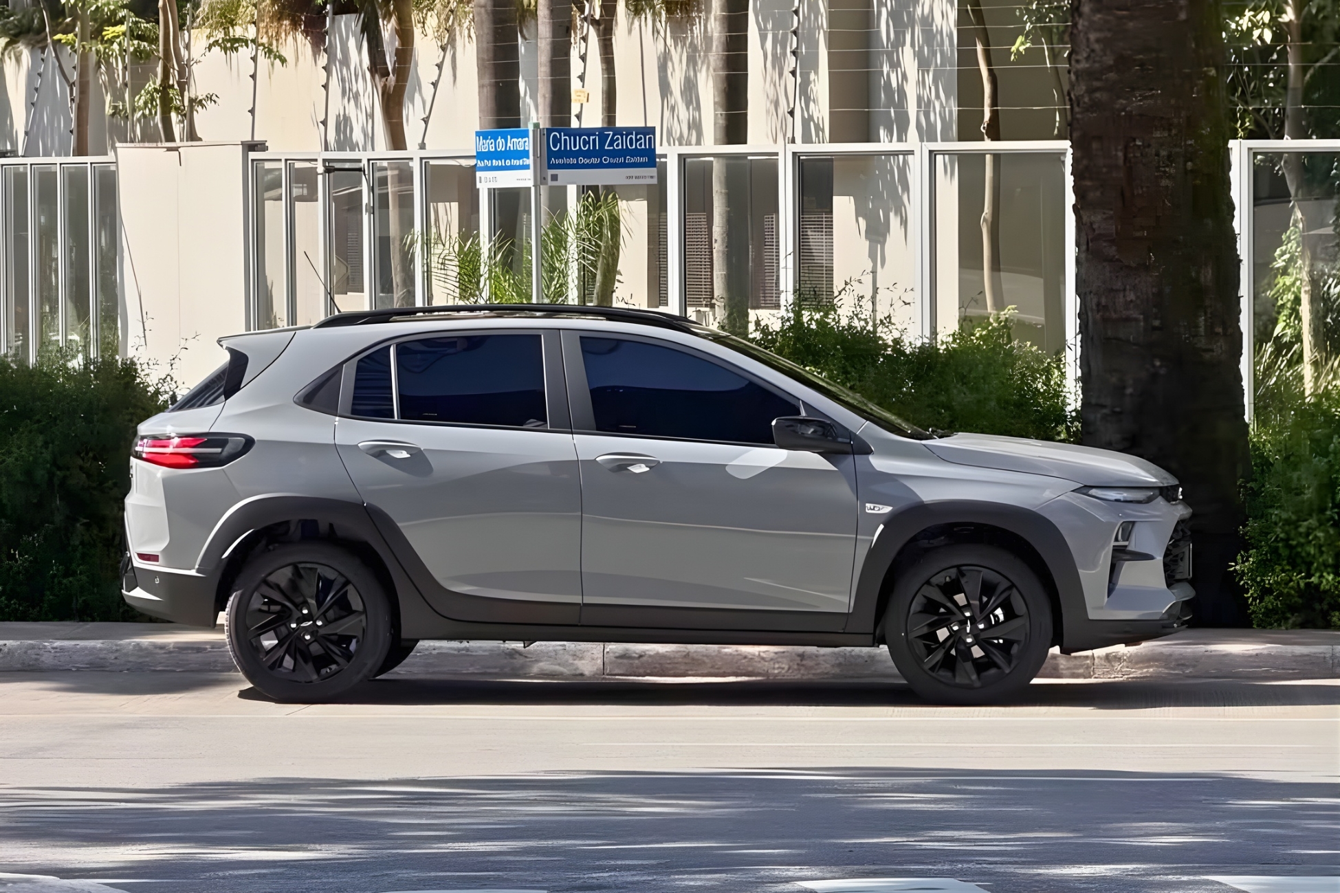 Chevrolet Sonic 2027 sem camuflagem mostra como quer se afirmar como SUV