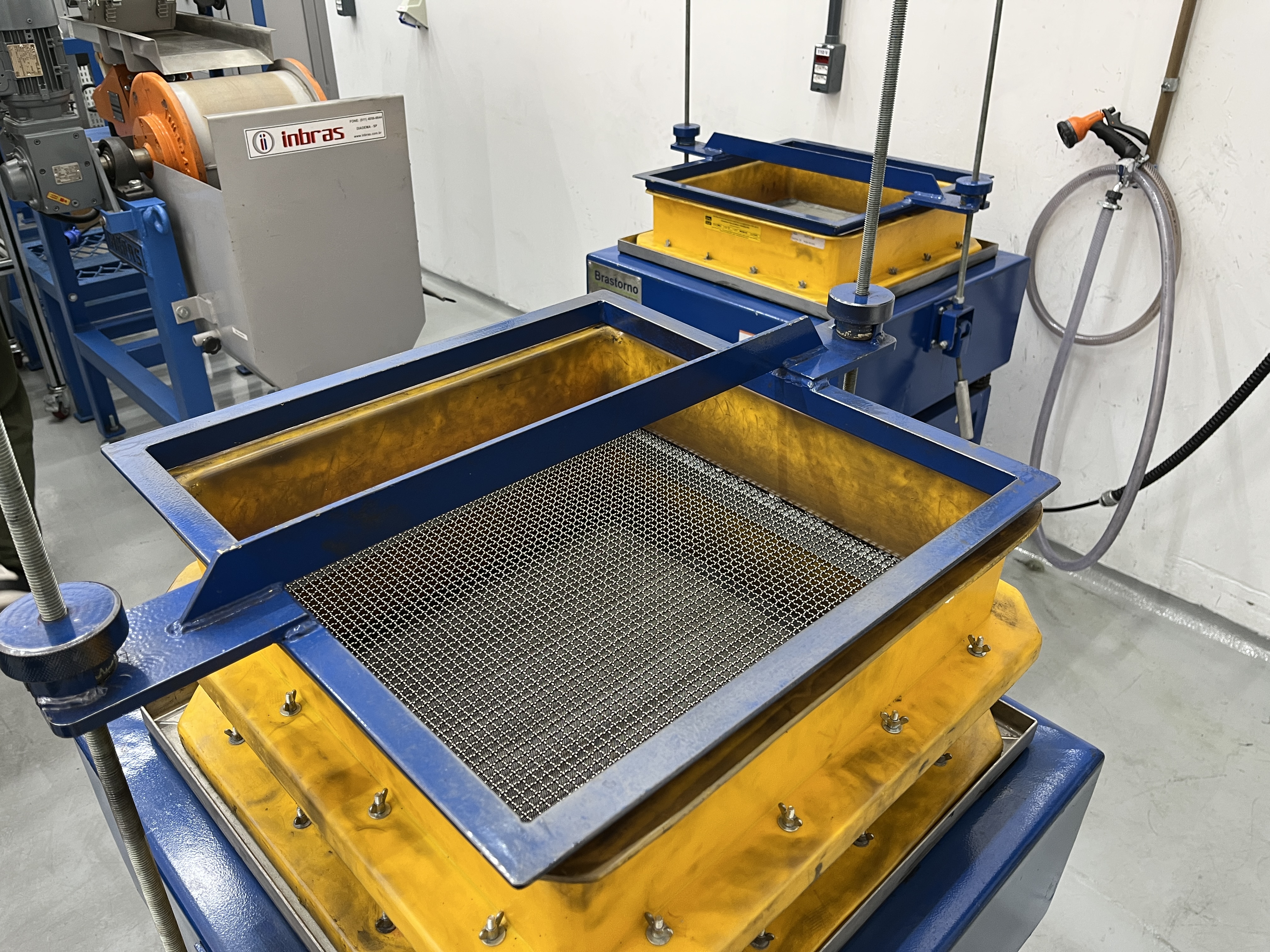 Planta-piloto de reciclagem de baterias Tupy