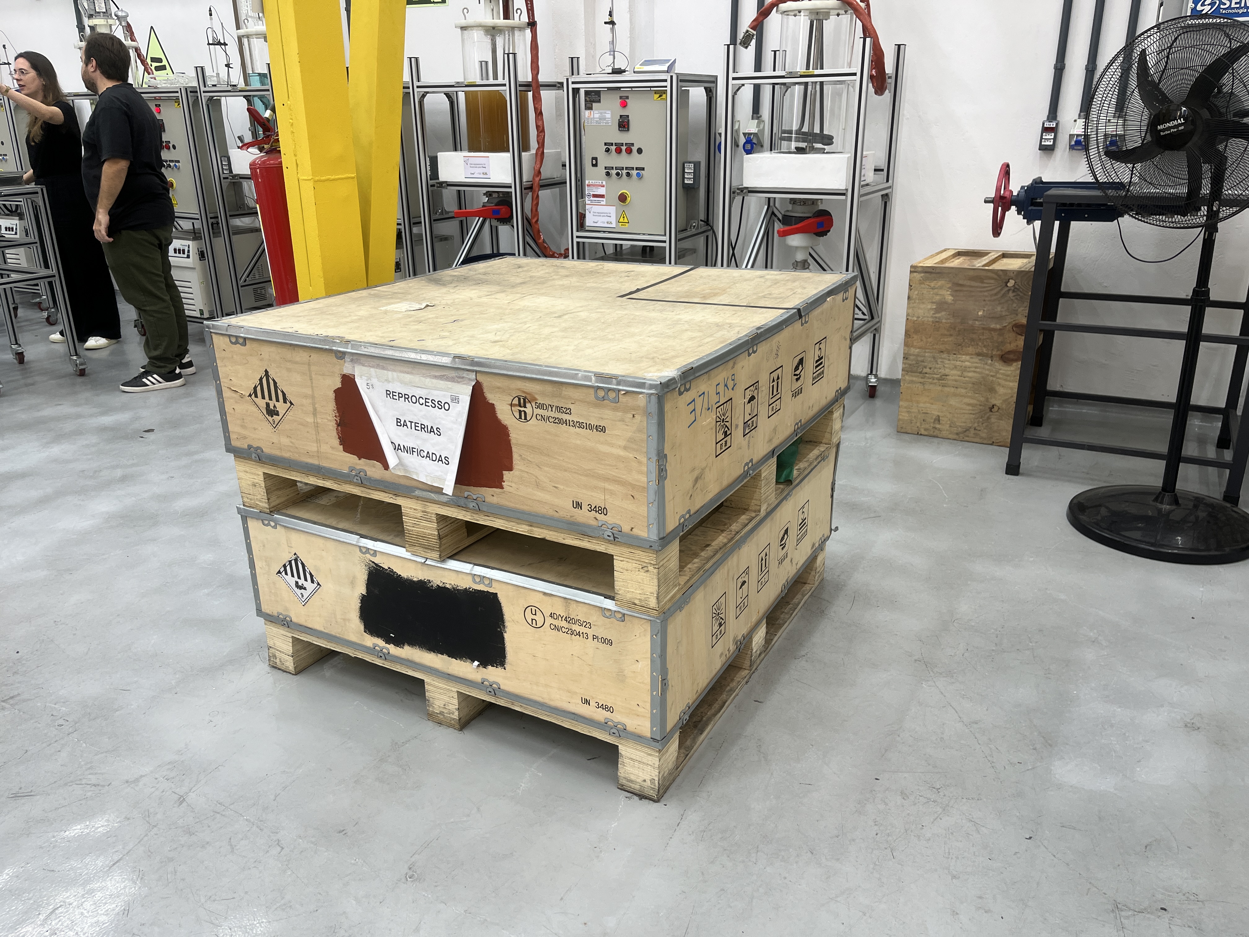 Reciclagem de baterias de carros elétricos no Brasil já é possível em usina da Tupy