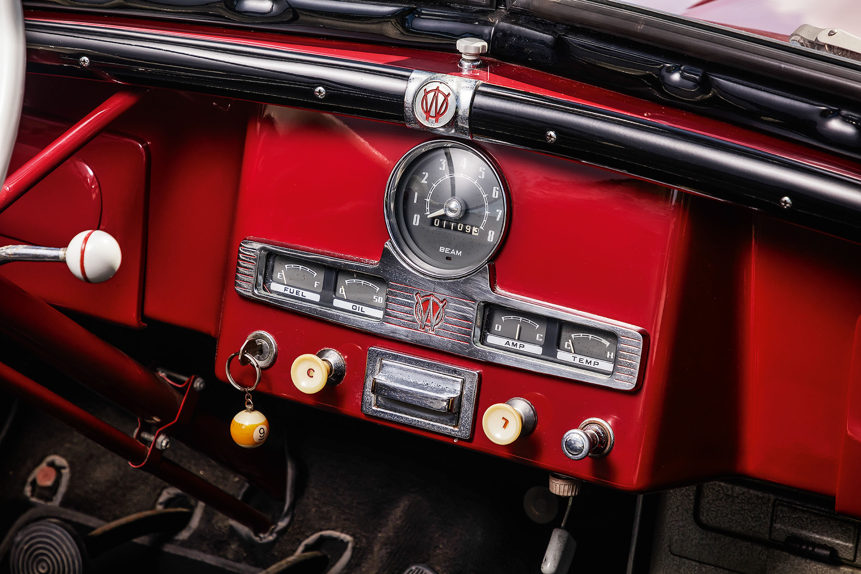 willys-overland jeepster