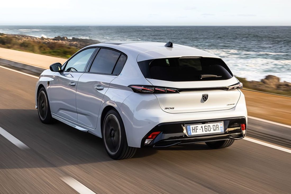 peugeot 308 Hybrid 145
