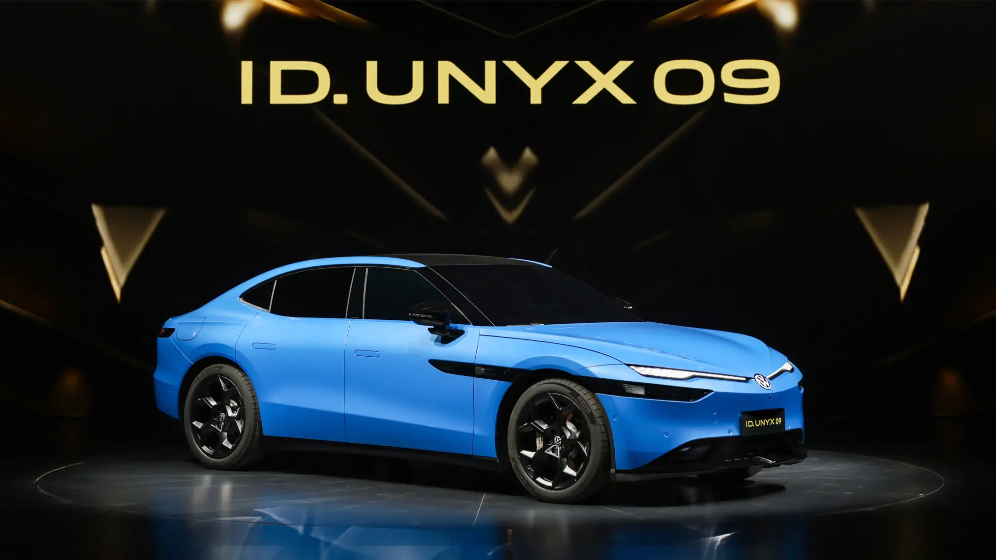 VW ID.UNYX 09
